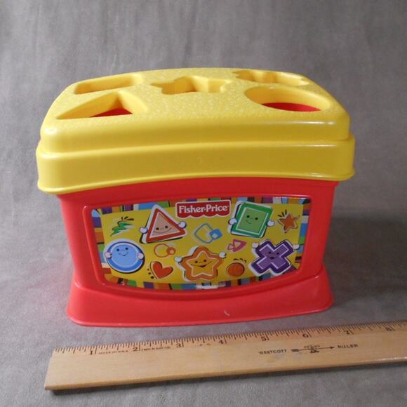Fisher Price 2006 Baby's First Blocks Shape Sorter Red L4804 Complete - Picture 5 of 10